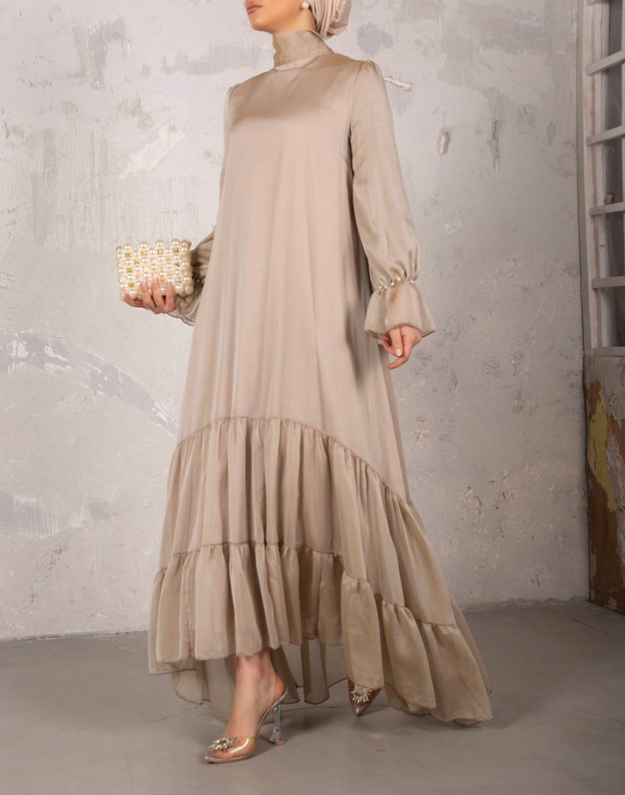 Chiffon Fabric Pearl Dress With Belt